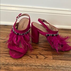 Stylish Pink Feathered Sandals